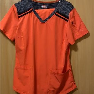 Women’s Dickies Scrub sets